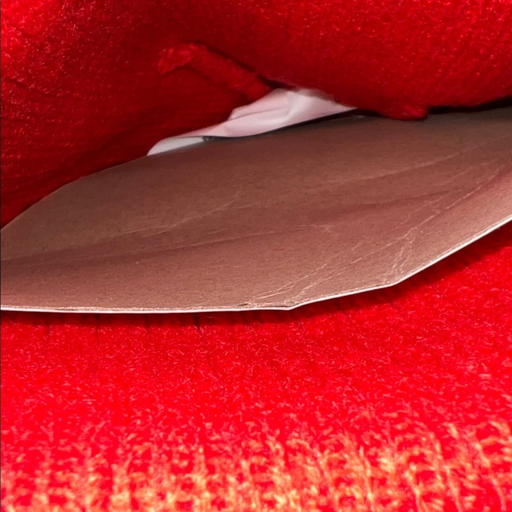 Puma Vibrant Red Knit Beanie - Picture 4 of 6